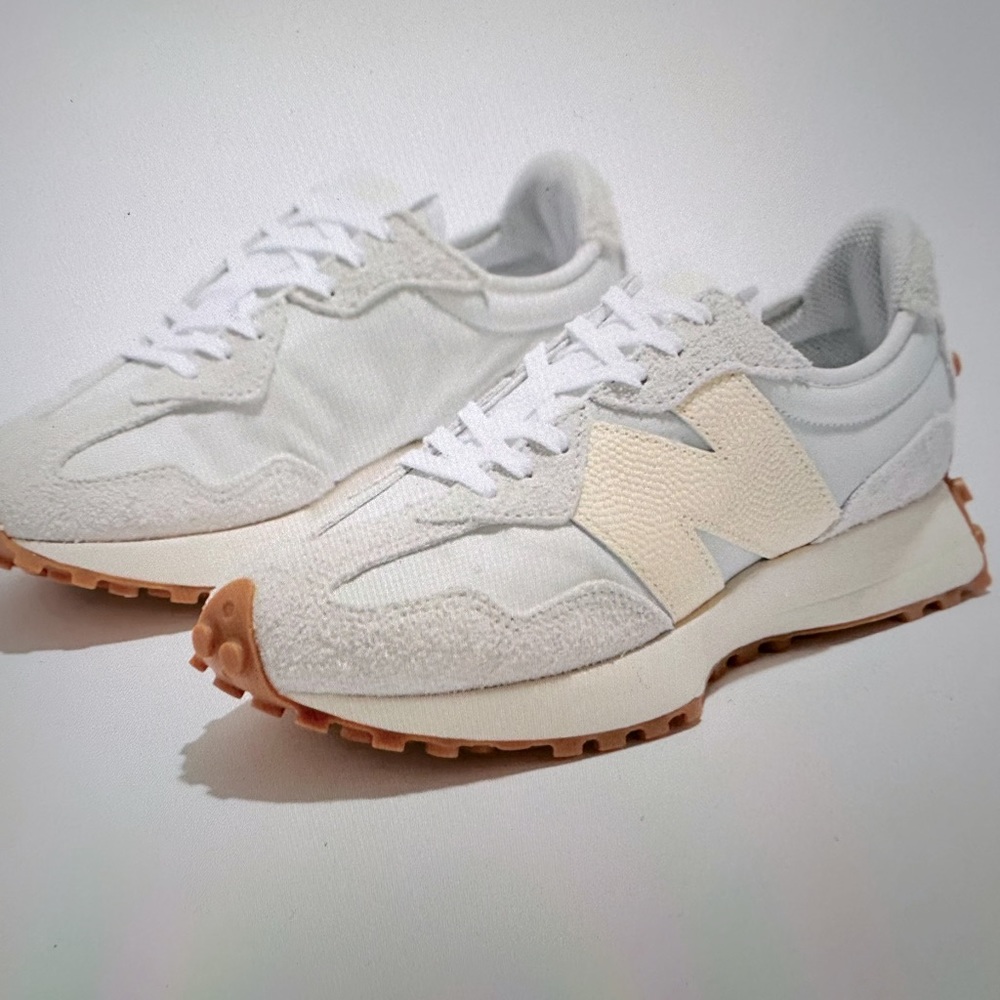 COPY - New balance 327 women’s sneakers